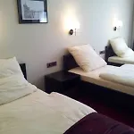 Hamburg Hotel 4*