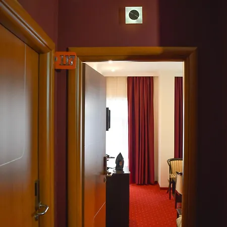 酒店 Hamburg 4*